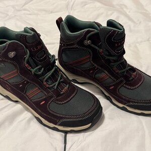 LL Bean Trail Model 4 womens hiking boots - 10